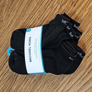 Michael Kors Men's Quarter Socks 6 Pair NWT One Size